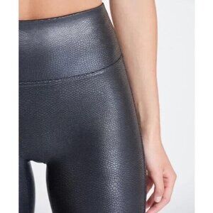 SPANX Faux Leather Croc Leggings L 20186R Gray Anthracite